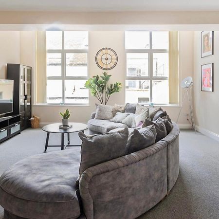 Beautiful 2 Bed Apartment Just Steps To The Beach 웨이머스만 외부 사진